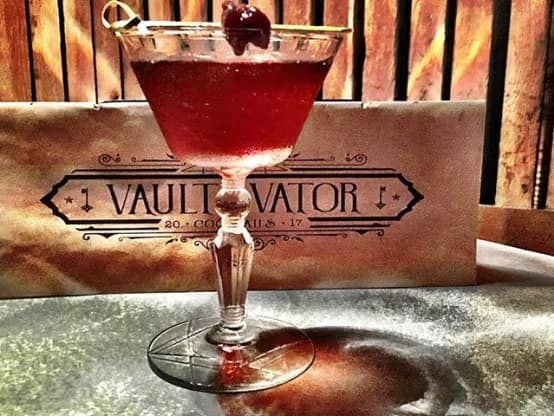 vaultandvatorcocktails-at-instagram---1511039693339724813_4358565410-d16ef3445056a36_d16ef79c-5056-a36f-235a608631384620.avif